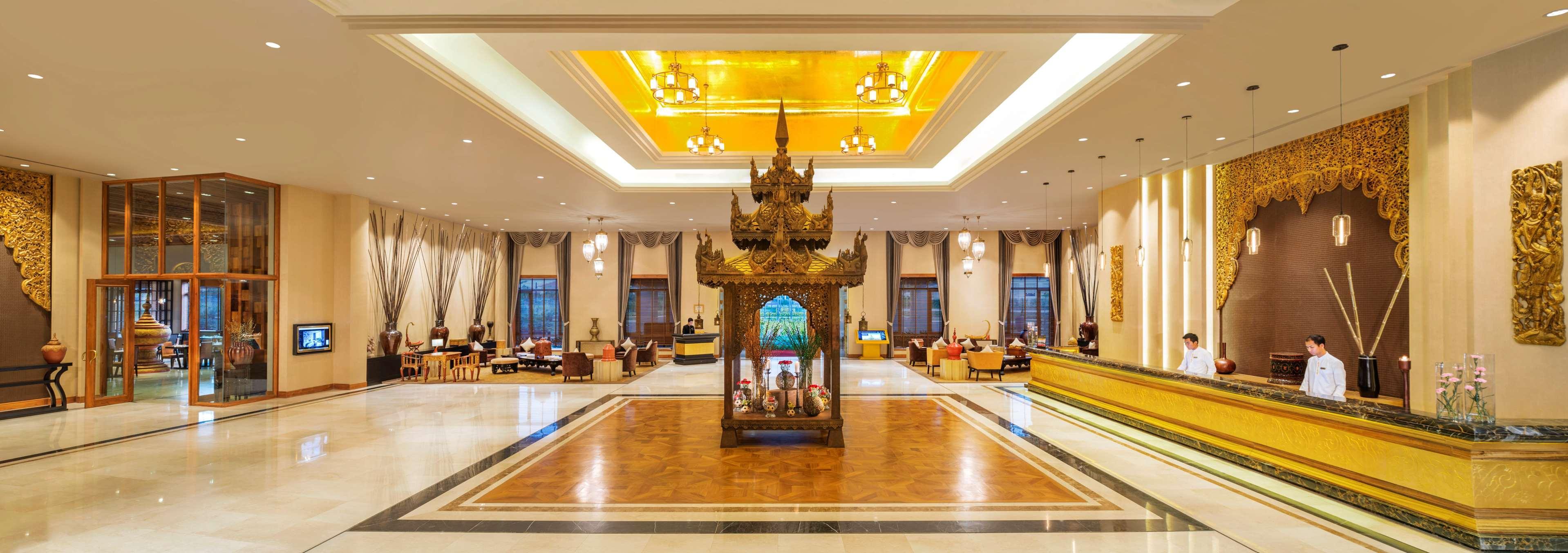 ケンピンスキー ホテル ネーピードー Naypyidaw エクステリア 写真